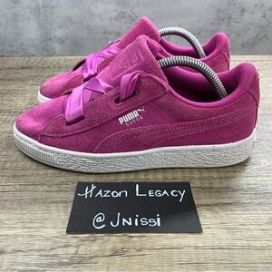PUMA~Youth Girl’s~Suede Pink Wide Lace Sneakers  Size 3C‎